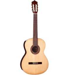 PEREZ 620 Spruce - классическая гитара