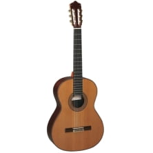 PEREZ 690 Cedar + Кейс - классическая гитара
